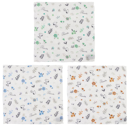 Skater Snoopy 30x30cm Fabric Towels 3 Piece Set - Kaya KFKC3-A- Japan Figure Store - #1 Bring To You The Best Japanese Goods