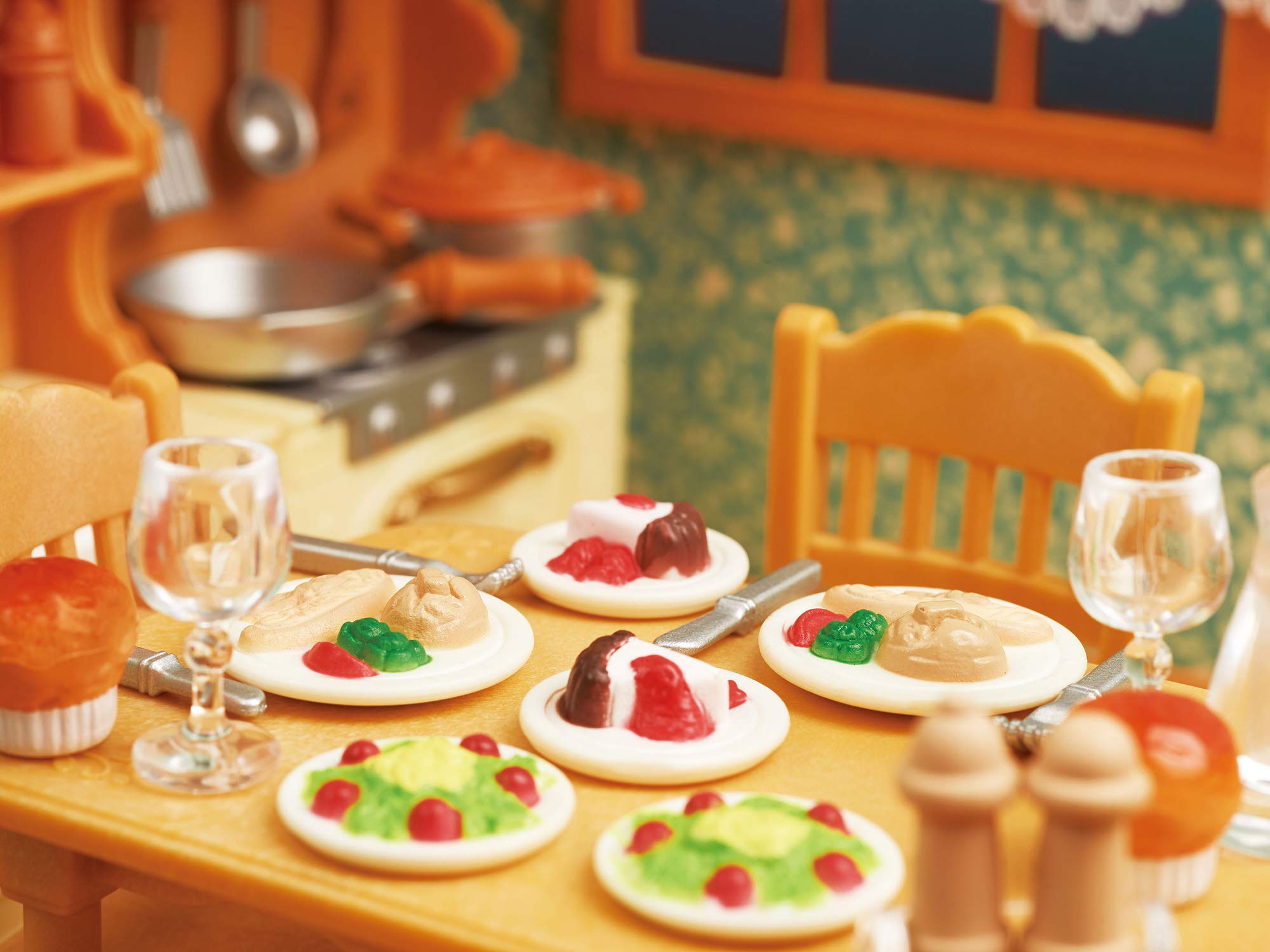 Epoch Sylvanian Families Furniture Dinner Set Ka-409 - Charming Miniature Decor- Japan Figure Store - #1 Bring To You The Best Japanese Goods