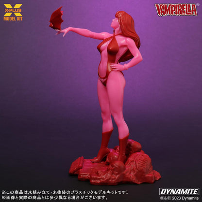 X-Plus Vampirella Jose Gonzalez Glow In The Dark 1/8 Model Kit Edition- Japan Figure Store - #1 Bring To You The Best Japanese Goods