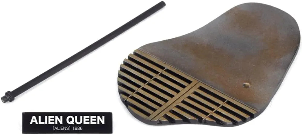 Kaiyodo Revoltech Series No.018 Alien Queen Action Figure