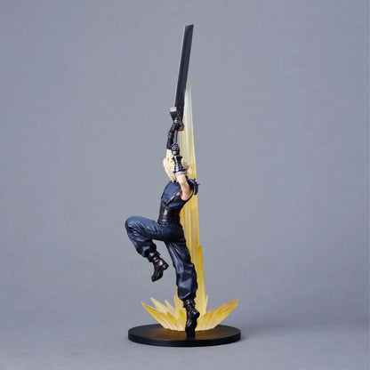 Square Enix Final Fantasy VII Regeneration Cloud Statue War Edition