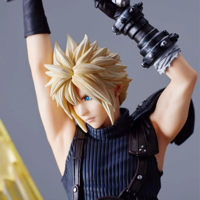 Square Enix Final Fantasy VII Regeneration Cloud Statue War Edition