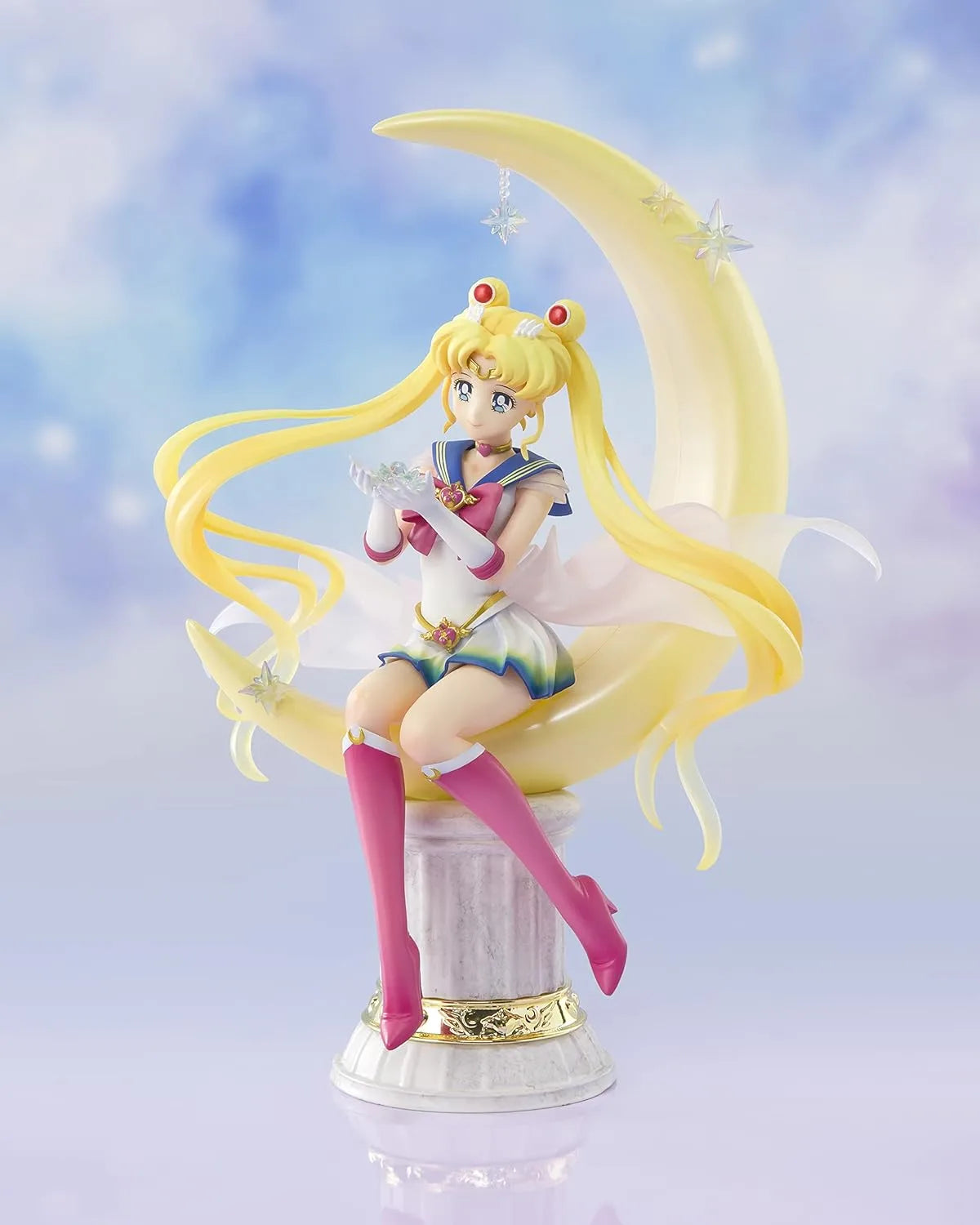 Tamashii Nations Figuarts Zero Super Sailor Moon with Silver Crystal