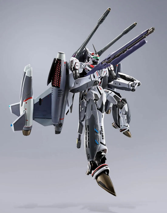 Tamashii Nations Macross Tornado Messiah Valkyrie DX Chogokin Figure
