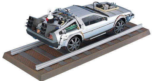 Aoshima 59180 Back to the Future Part 3 Delorean With Railraod 1/24 Plastic Car Model Kit- Japan Figure Store - #1 Bring To You The Best Japanese Goods