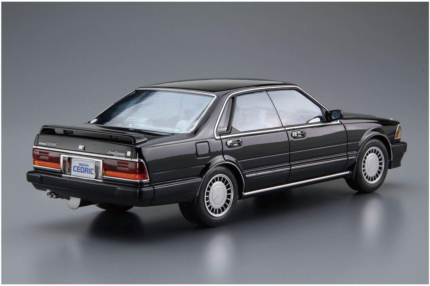 AOSHIMA The Model Car 1/24 Nissan Y31 Cedric/Gloria V20 Twincam Turbo Gran Turismo Sv '87 Plastic Model- Japan Figure Store - #1 Bring To You The Best Japanese Goods