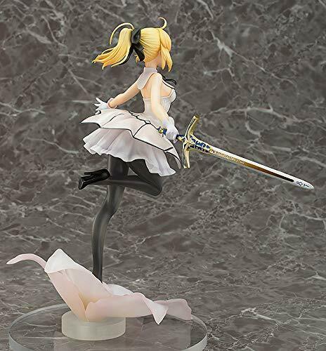 Aquamarine Saber / Altria Pendragon Lily 1/7 Scale Figure