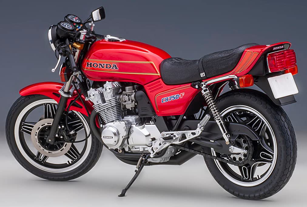 Autoart 12561 1/12 Honda CB750F Balibari Legend w/ Koma Gun Helmet- Japan Figure Store - #1 Bring To You The Best Japanese Goods