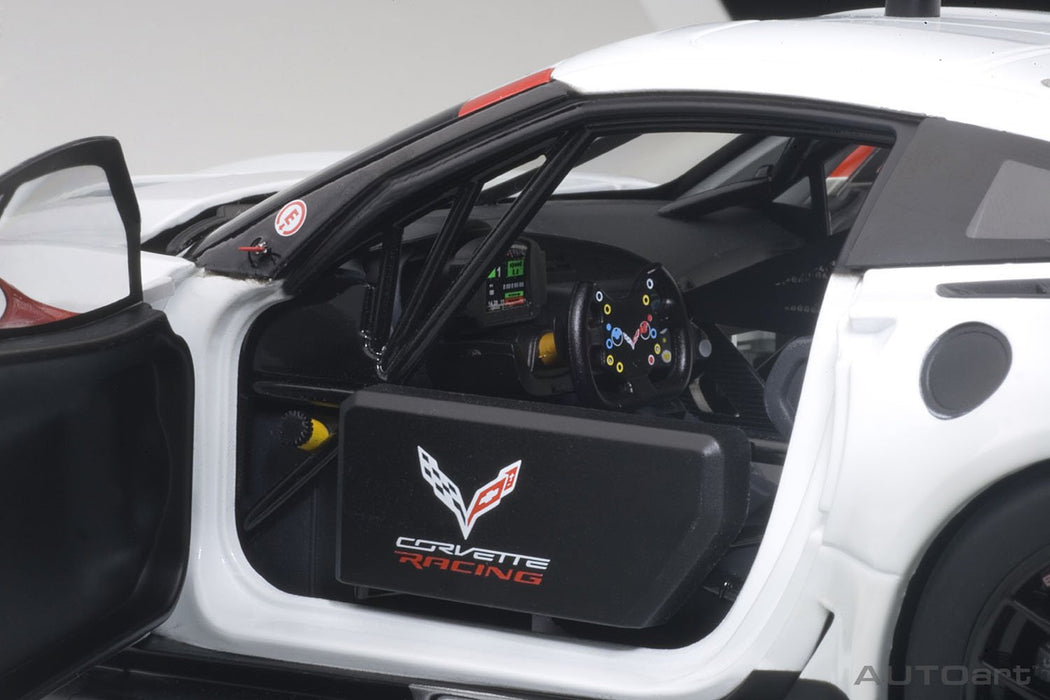 Autoart 1:18 Corvette C7.R White- Japan Figure Store - #1 Bring To You The Best Japanese Goods