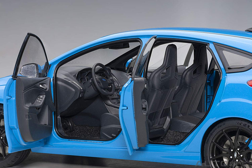 Autoart 1/18 Ford Focus RS Blue- Japan Figure Store - #1 Bring To You The Best Japanese Goods