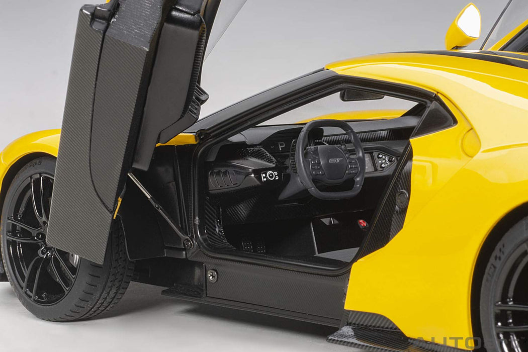 Autoart 1/18 Ford GT 2017 Yellow/Black Stripes- Japan Figure Store - #1 Bring To You The Best Japanese Goods