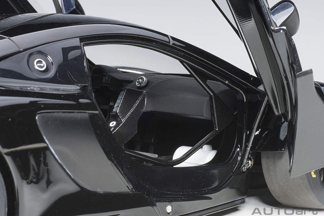 Autoart 1/18 McLaren 650S GT3 Black- Japan Figure Store - #1 Bring To You The Best Japanese Goods