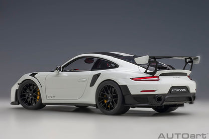 Autoart 1/18 Porsche 911 GT2 RS Weissach Pkg White/Carbon 78171- Japan Figure Store - #1 Bring To You The Best Japanese Goods