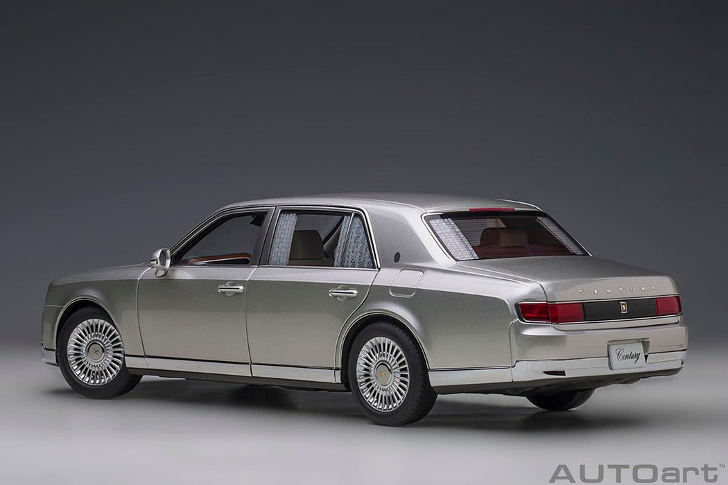 Autoart 1/18 Toyota Century SE Radiant Silver- Japan Figure Store - #1 Bring To You The Best Japanese Goods