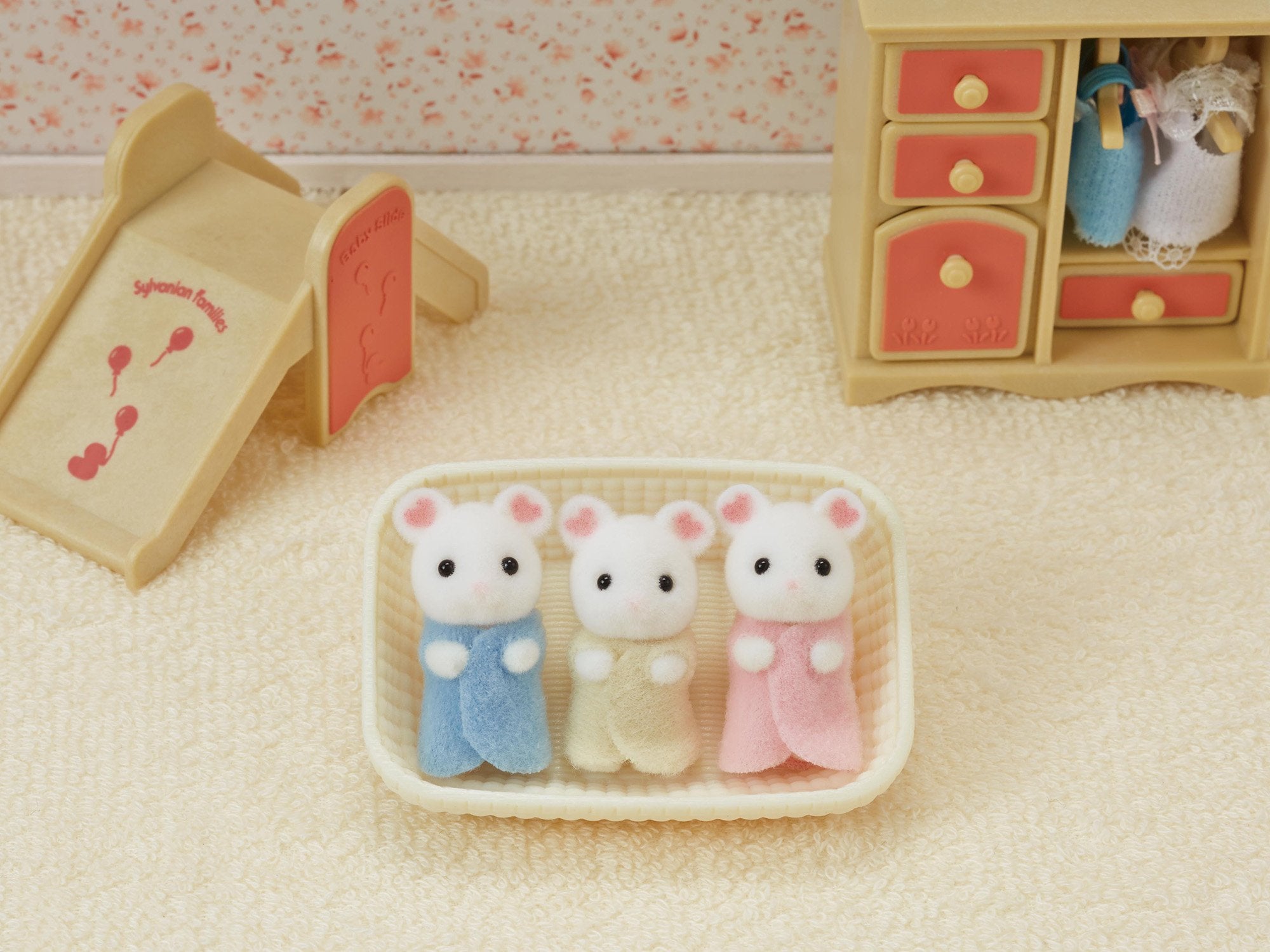 Epoch Sylvanian Families Ne-108 Mitsugo-Chan MM Mouse- Japan Figure Store - #1 Bring To You The Best Japanese Goods