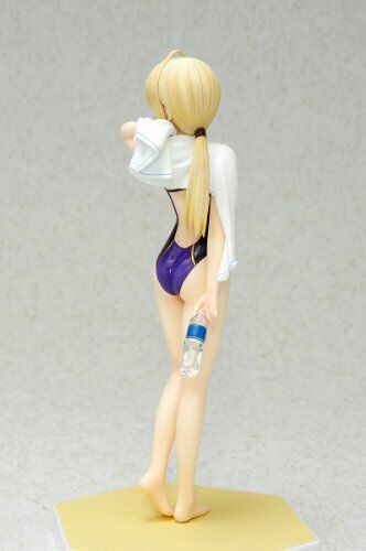 Fate/zero Saber 1/10 Scale Pvc Painted Figure Wave- Japan Figure Store - #1 Bring To You The Best Japanese Goods