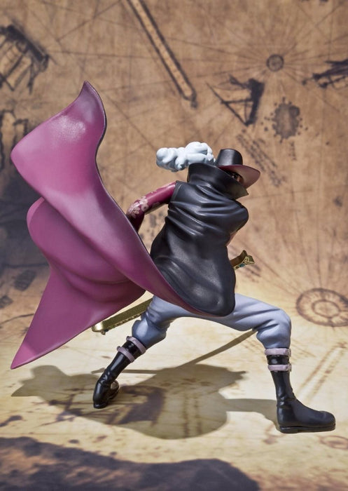 Figuarts Zero One Piece Dracule Mihawk Battle Ver Pvc Figure Bandai- Japan Figure Store - #1 Bring To You The Best Japanese Goods