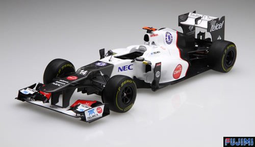 FUJIMI Gp Sp27 F1 Sauber C31 Spain Gp With 1/8 Scale Helmet 1/20 Scale Kit- Japan Figure Store - #1 Bring To You The Best Japanese Goods