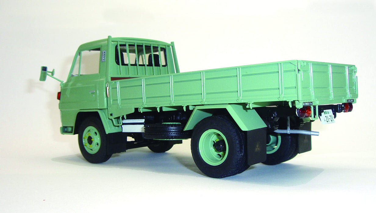 FUJIMI 1/32 Truck Series Tr1 Mitsubishi Fuso Canter T200 Plastic Model- Japan Figure Store - #1 Bring To You The Best Japanese Goods