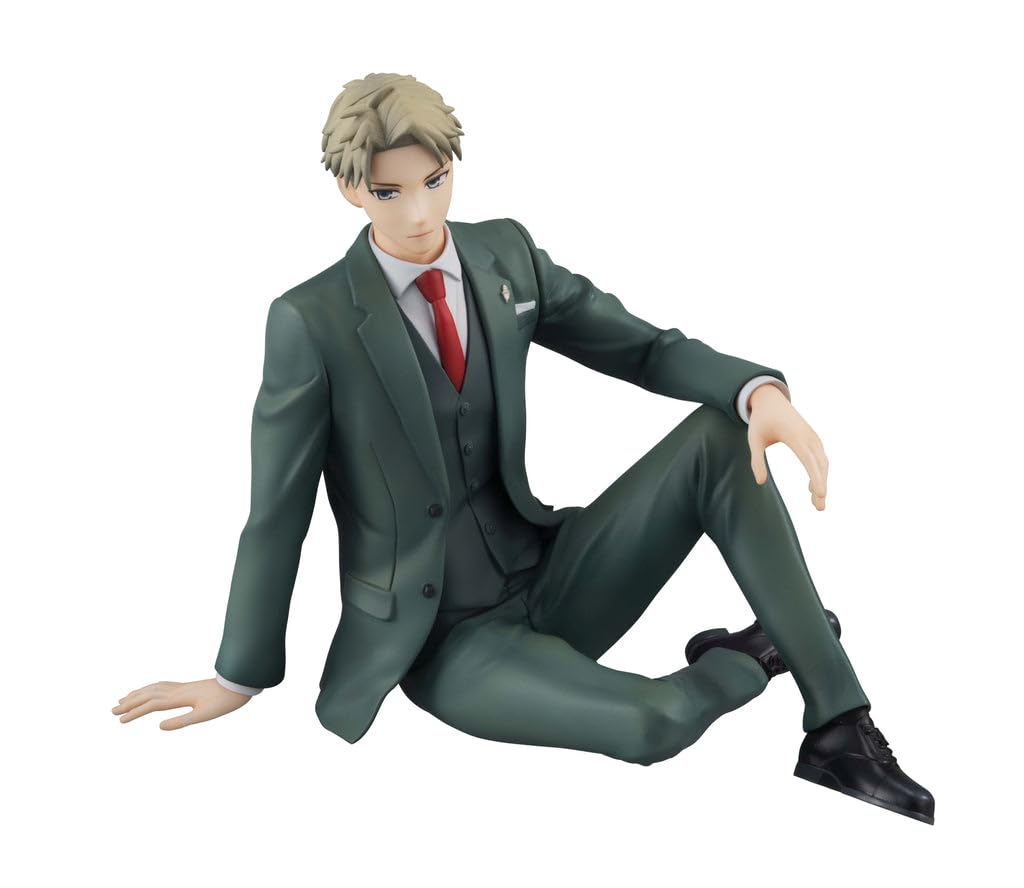 Megahouse Gem Series Tenohira Lloyd Figure Spy x Family 100mm PVC Painted Finish- Japan Figure Store - #1 Bring To You The Best Japanese Goods