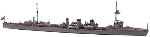 Hasegawa 1/700 Ijn Light Cruiser Tenryu Model Kit - Japan Figure