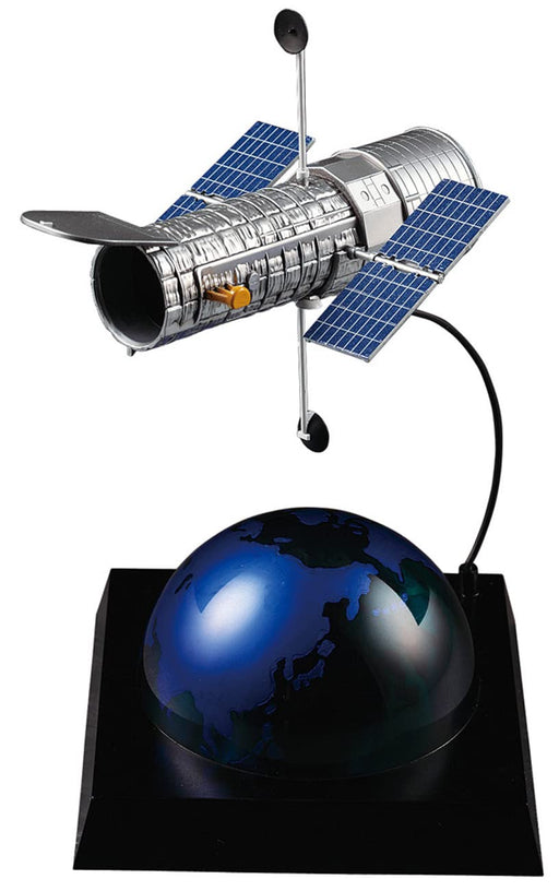 HASEGAWA - 1/200 Hubble Space Telescope 20Th Anniversary Plastic Model- Japan Figure Store - #1 Bring To You The Best Japanese Goods