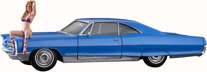 Hasegawa 1/72 1966 American Coupe Type P W/Blond Girl's Figure Plastic Model- Japan Figure Store - #1 Bring To You The Best Japanese Goods