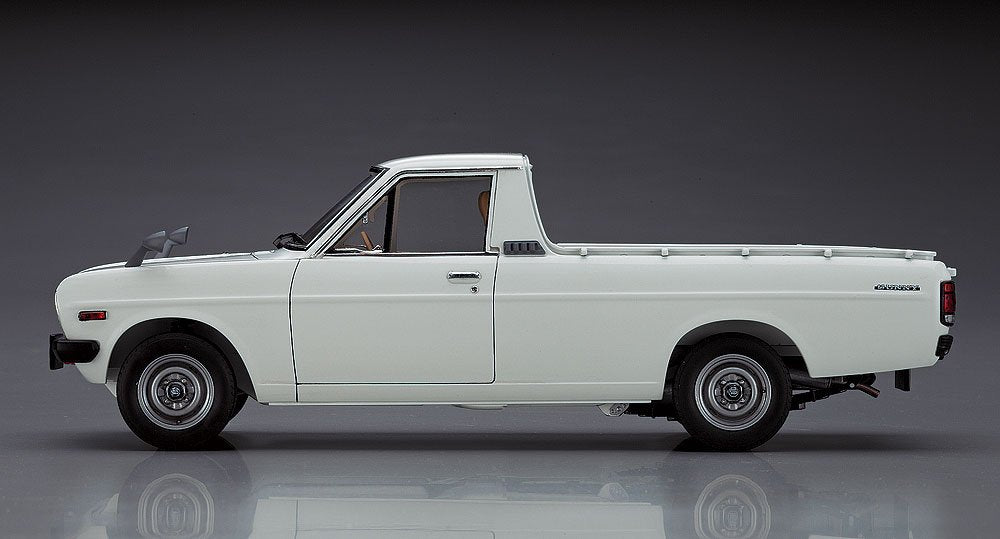 HASEGAWA 1/24 Nissan Sunny Truck Gb121 1979 Long Body Deluxe Plastic Model- Japan Figure Store - #1 Bring To You The Best Japanese Goods
