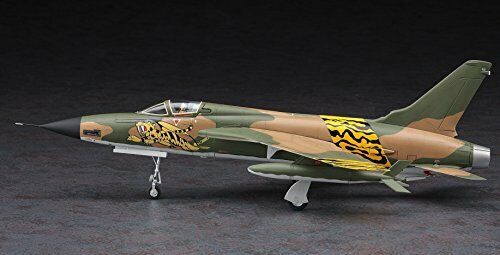 Hasegawa Area88 F-105d Thunderchief 'nguyen Van Chom' Plastic Model Kit- Japan Figure Store - #1 Bring To You The Best Japanese Goods