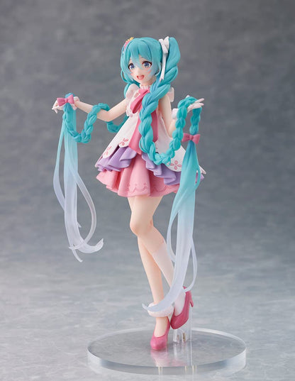 Taito Hatsune Miku Wonderland PVC Statue "Hatsune Miku Rapunzel" Figure From Japan- Japan Figure Store - #1 Bring To You The Best Japanese Goods