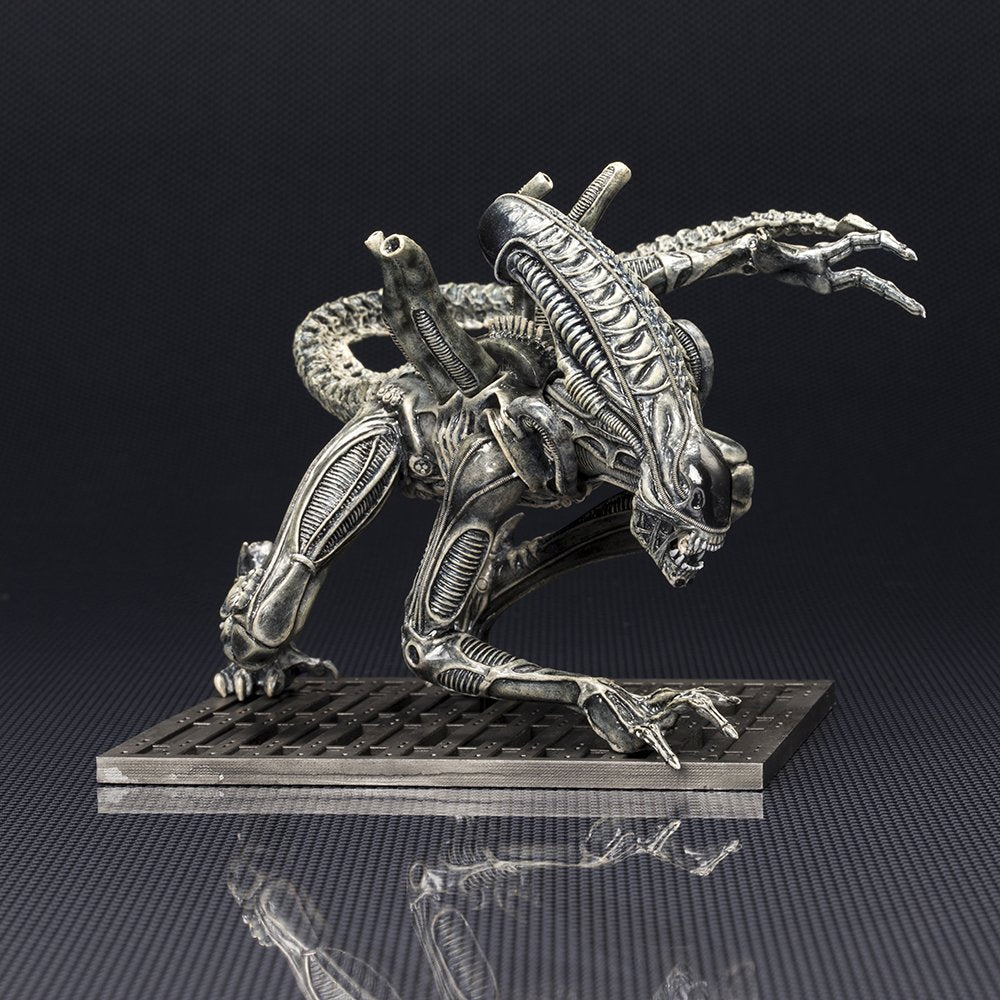 KOTOBUKIYA Sv155 Artfx+ Alien Warrior 1/10 Scale Pvc Figure- Japan Figure Store - #1 Bring To You The Best Japanese Goods
