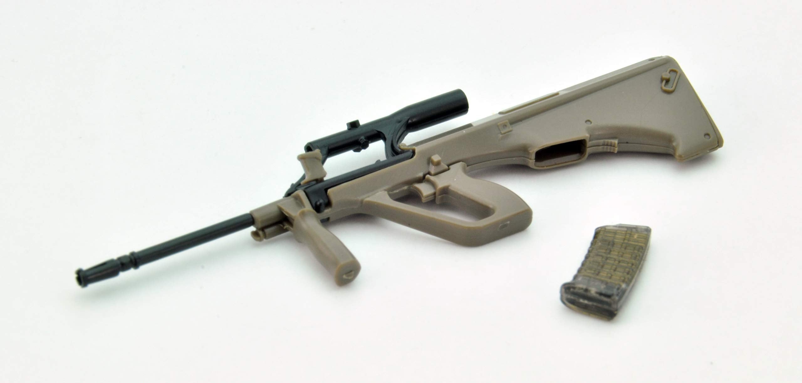 TOMYTEC La044 Military Series Little Armory Aug Type 1/12 Scale Plastic Model Kit- Japan Figure Store - #1 Bring To You The Best Japanese Goods