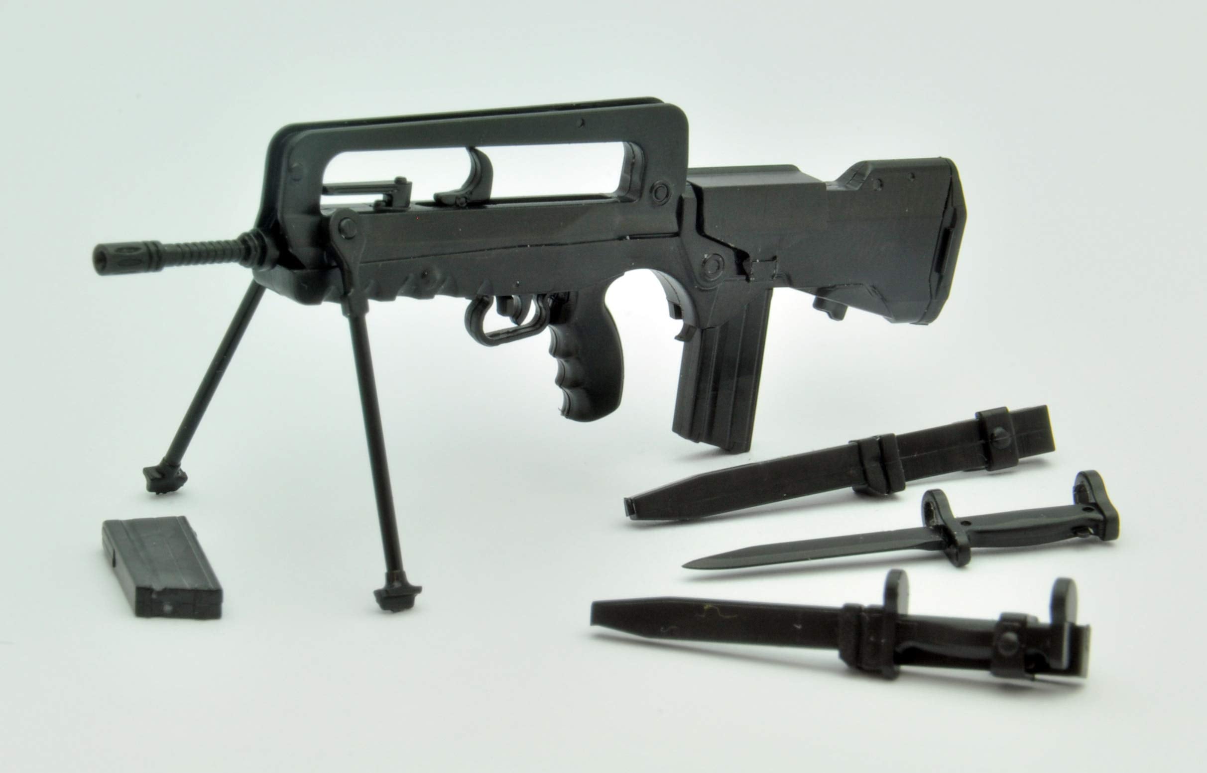 TOMYTEC La057 Military Series Little Armory Fa-Mas F1 Type 1/12 Scale Kit- Japan Figure Store - #1 Bring To You The Best Japanese Goods