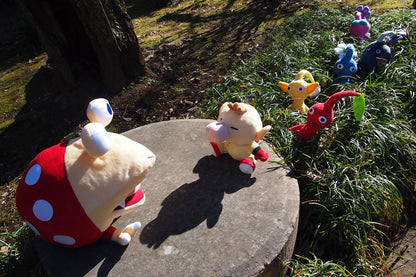 SAN-EI Pikmin Bulborb Plush Doll- Japan Figure Store - #1 Bring To You The Best Japanese Goods