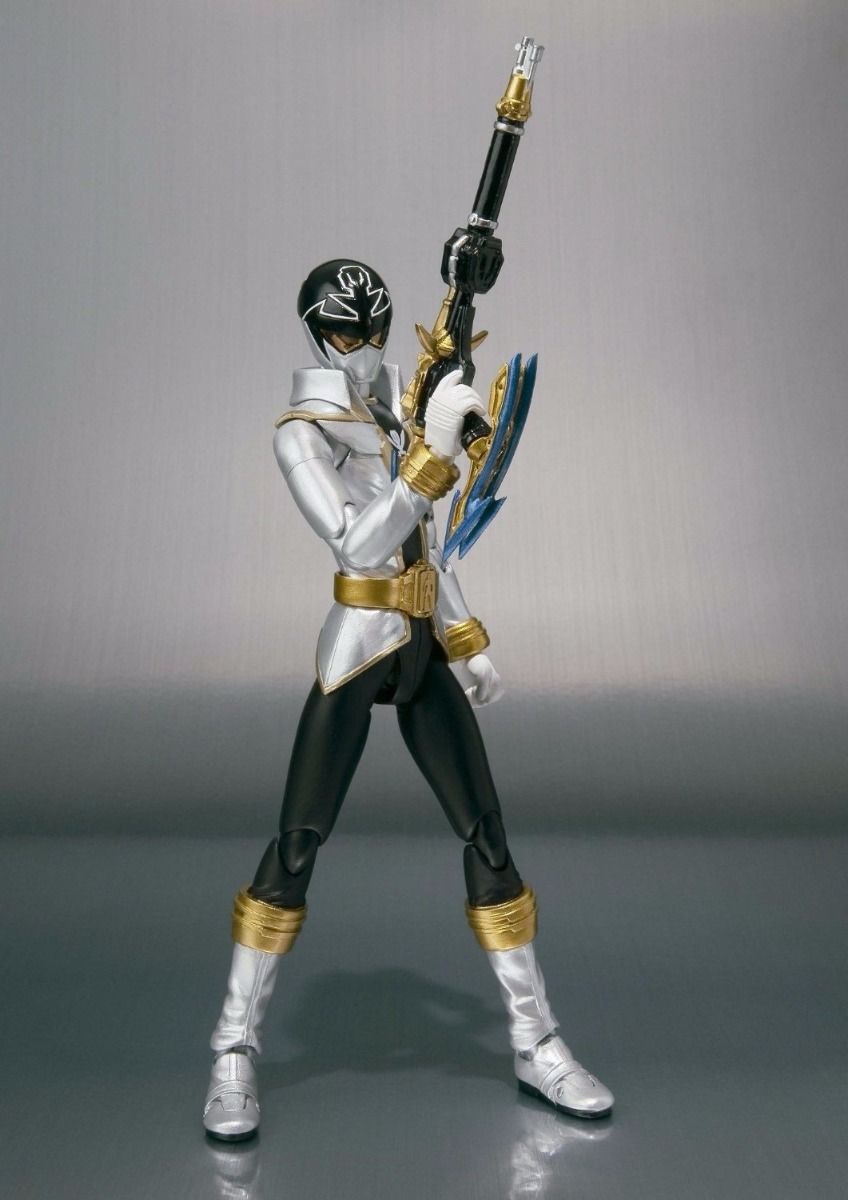 S.h.figuarts Kaizoku Sentai Gokaiger Gokai Silver Action Figure Bandai Japan- Japan Figure Store - #1 Bring To You The Best Japanese Goods