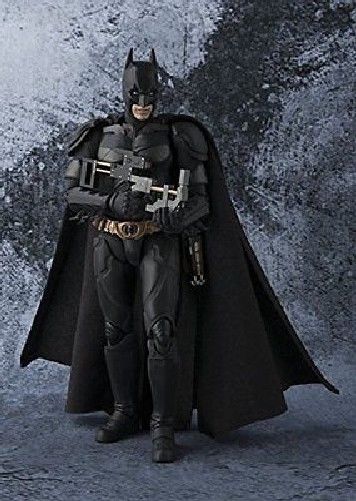 S.h.figuarts Batman The Dark Knight Action Figure Bandai F/s- Japan Figure Store - #1 Bring To You The Best Japanese Goods