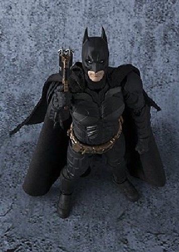 S.h.figuarts Batman The Dark Knight Action Figure Bandai F/s- Japan Figure Store - #1 Bring To You The Best Japanese Goods