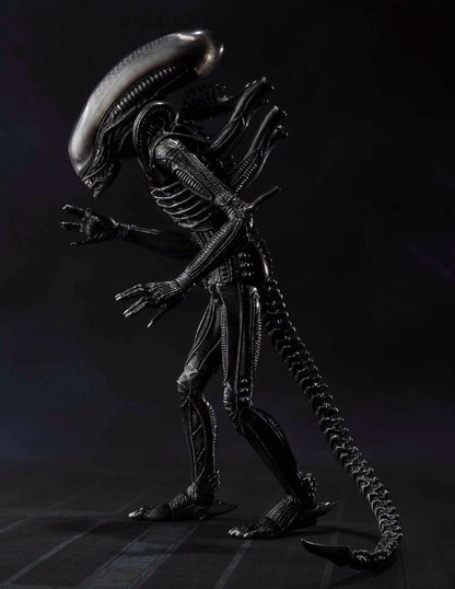 S.h.monsterarts Alien Big Chap Action Figure Bandai Tamashii Nations- Japan Figure Store - #1 Bring To You The Best Japanese Goods