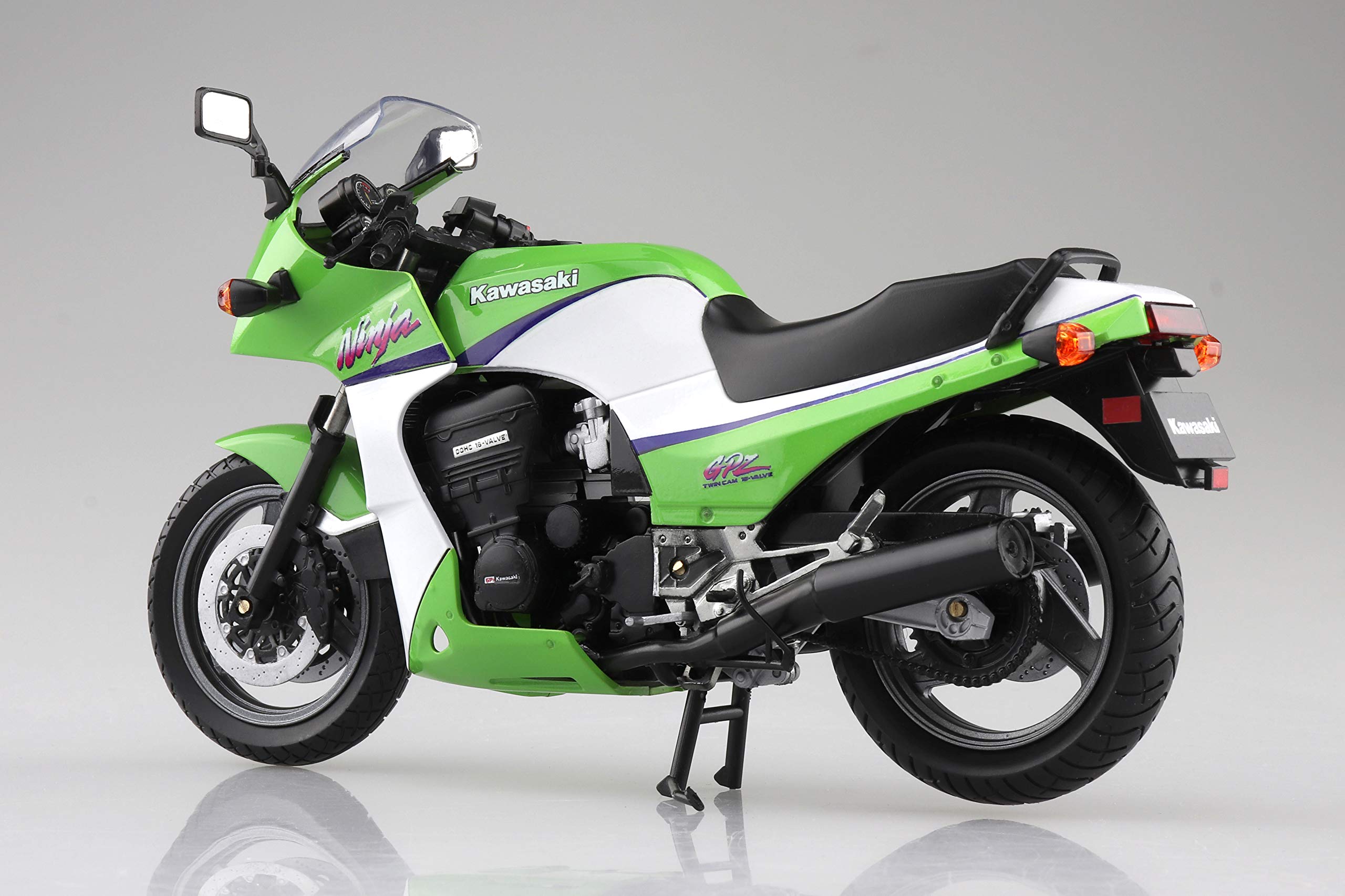 AOSHIMA Skynet 1/12 Kawasaki Gpz900R Lime Green Finished Model- Japan Figure Store - #1 Bring To You The Best Japanese Goods