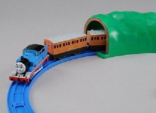 Takara Tomy Plarail Thomas & Friends Thomas Basic Set F/s- Japan Figure Store - #1 Bring To You The Best Japanese Goods
