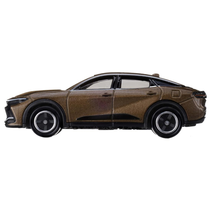 Takara Tomy Tomica No.72 Toyota Crown Mini Car Toy for Ages 3+- Japan Figure Store - #1 Bring To You The Best Japanese Goods