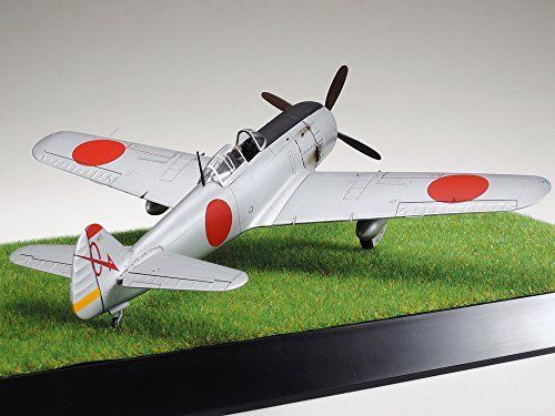 Tamiya 1/48 Ija Ki-84 Type Fighter Hayate & Kurogane Scenery Set Model Kit- Japan Figure Store - #1 Bring To You The Best Japanese Goods