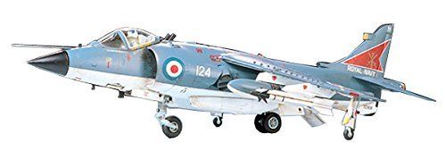 Tamiya 1/48 Royal Navy Sea Harrier Frs.1 Model Kit - Japan Figure
