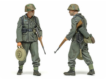 Tamiya 1/35 German Infantry Set Late War Plastic Model 35382 - Japan- Japan Figure Store - #1 Bring To You The Best Japanese Goods