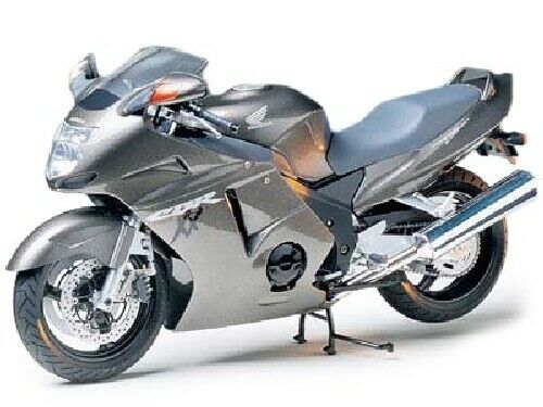Tamiya Motorcycle Series No.70 Honda Cbr1100xx Super Blackbird Plastic Model Kit- Japan Figure Store - #1 Bring To You The Best Japanese Goods