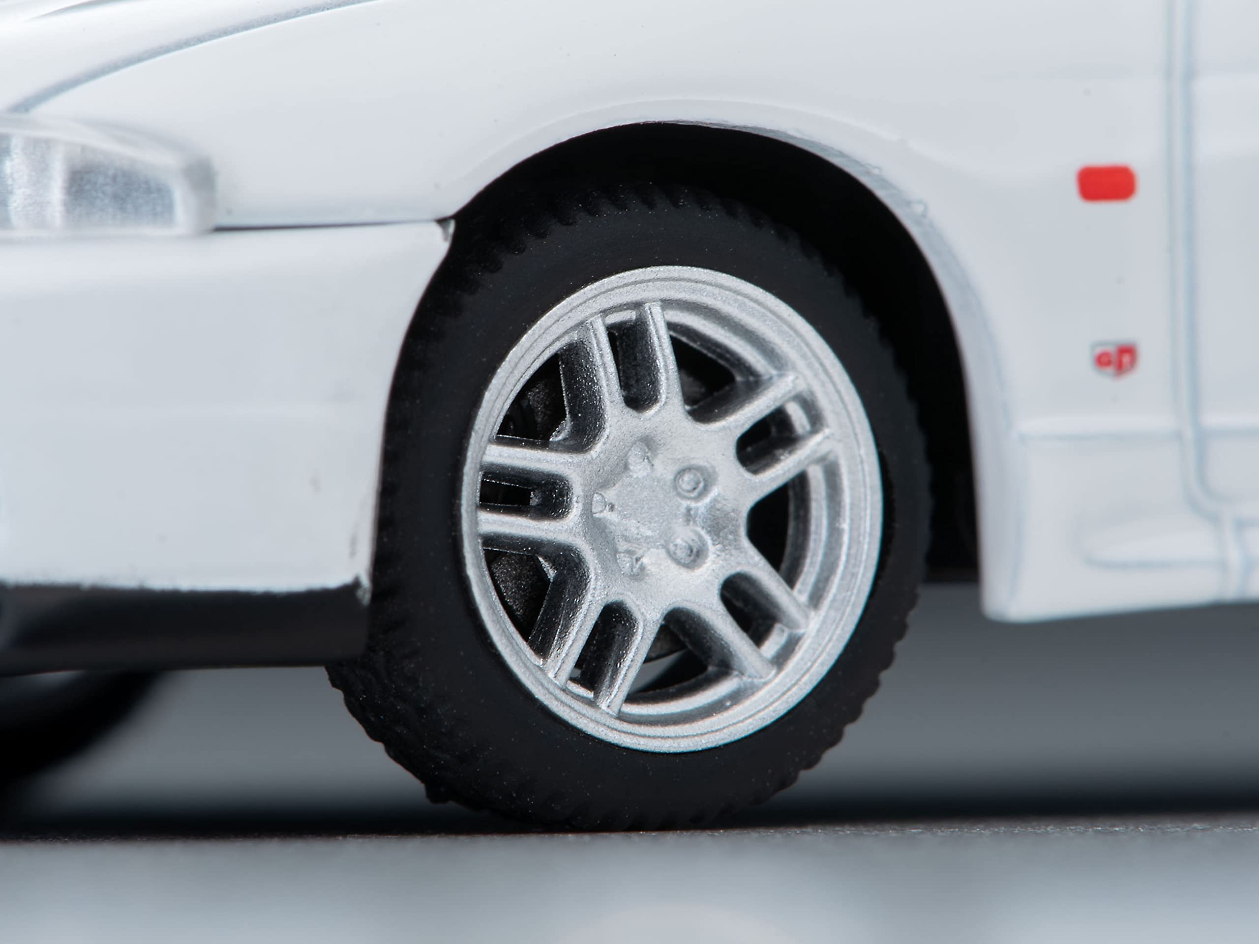 Tomytec Tomica Limited Vintage Neo 1/64 Nissan Skyline Gt-R Autech White 98 321385 Japan- Japan Figure Store - #1 Bring To You The Best Japanese Goods