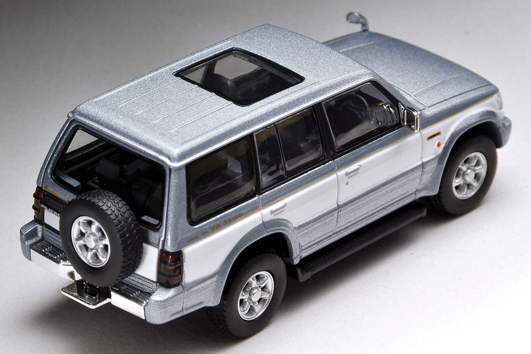 Tomytec Tomica Limited Vintage Neo 1/64 Scale Mitsubishi Pajero Mid Roof Wide Super Exceed Z in Silver/White- Japan Figure Store - #1 Bring To You The Best Japanese Goods