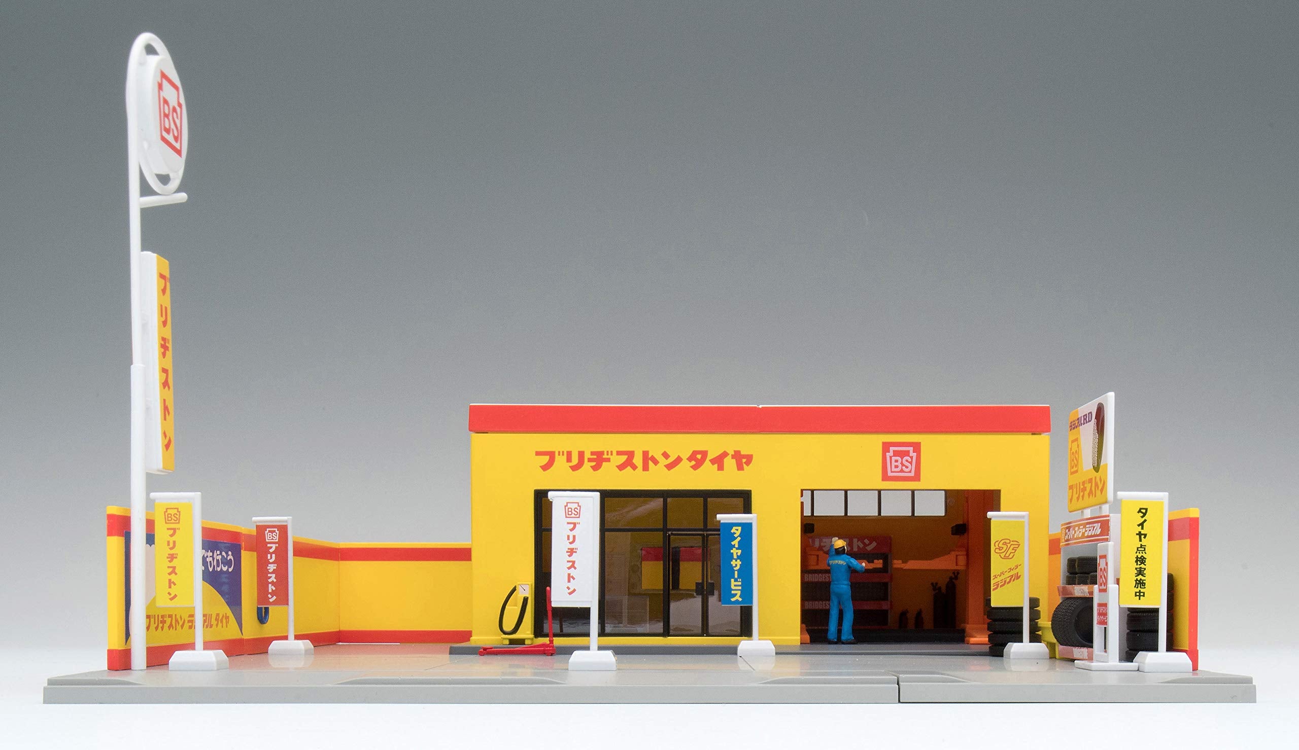 Tomytec Tomica Limited Vintage Tomicarama Vintage 05B Tire Stores (Bridgestone)1/64 Model Toys- Japan Figure Store - #1 Bring To You The Best Japanese Goods