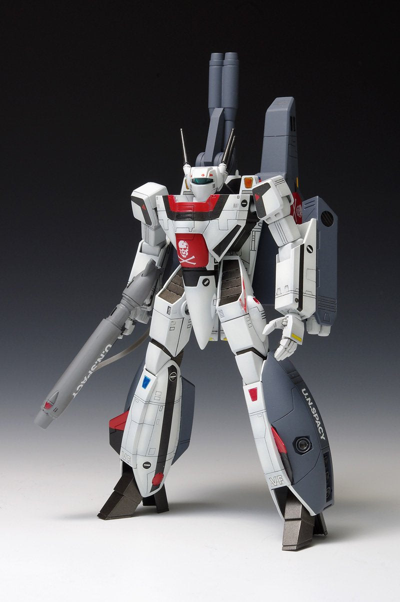 WAVE Mc063 Macross Vf-1S Strike Valkyrie Battroid Hikaru Ichijo 1/100 Scale Kit- Japan Figure Store - #1 Bring To You The Best Japanese Goods